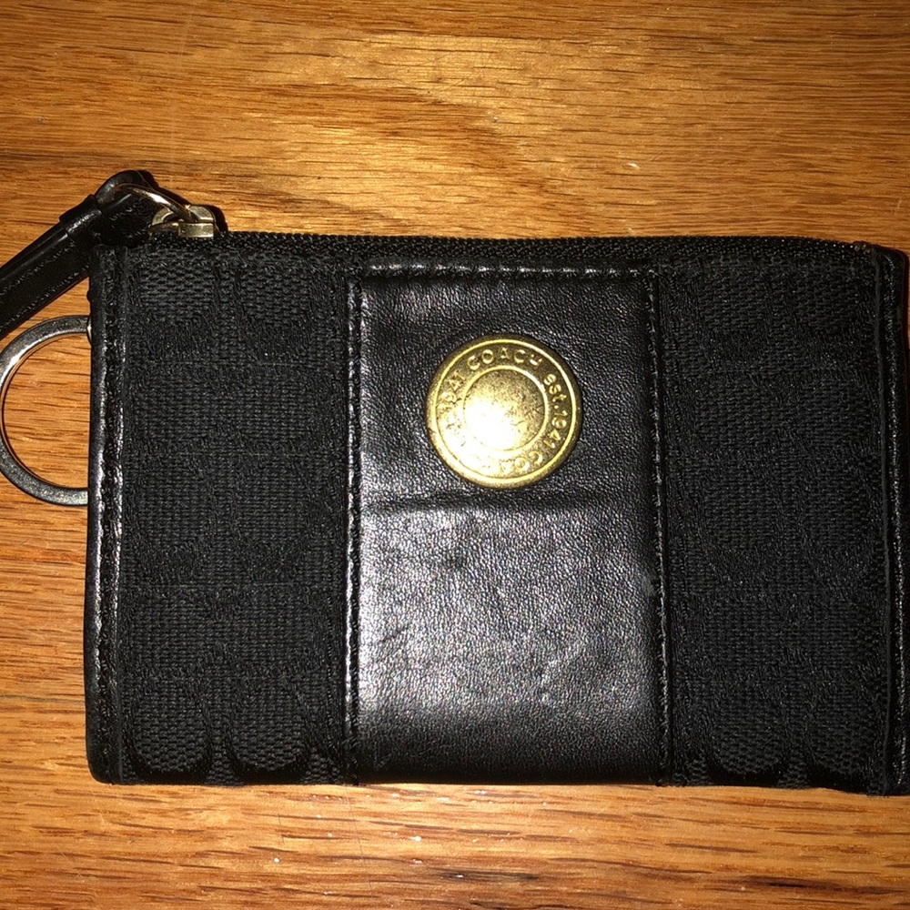 Coach Key Pouch - Picture 3 of 4